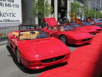 Rode auto's